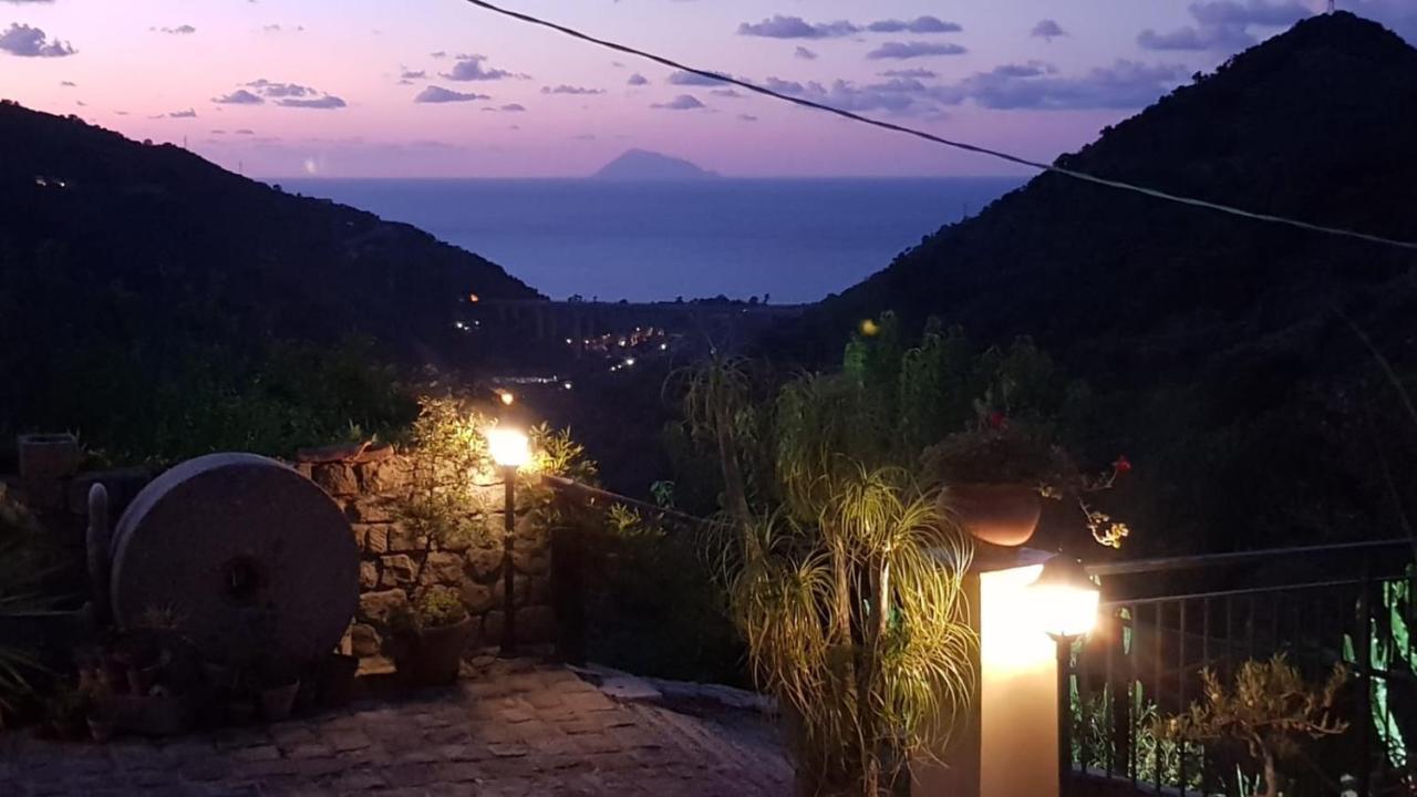 San Noto Antica Residenza Di Caccia Bed & Breakfast Ficarra ภายนอก รูปภาพ