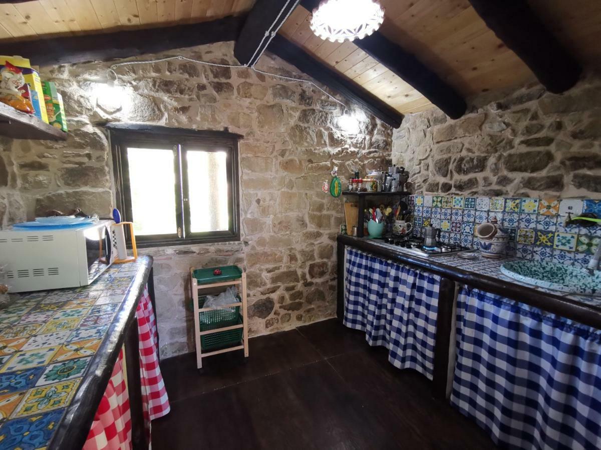 San Noto Antica Residenza Di Caccia Bed & Breakfast Ficarra ภายนอก รูปภาพ